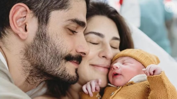 Fernanda Paes Leme teve filha com Victor Sampaio; menina nasceu em abril de 2024