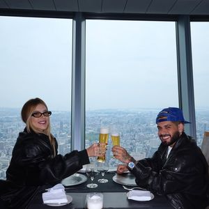 Virginia e Zé Felipe viajaram para o Japão sem os filhos, porém cantor não gostou de ver a viagem sendo exposta na web