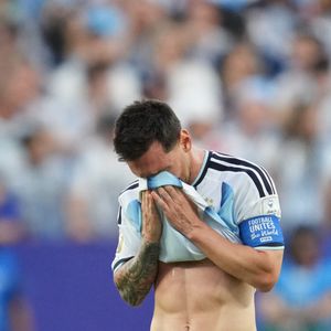 Lionel Messi viveu momentos difíceis durante a Copa do Mundo de 2026 em meio à preocupação com o estado de saúde do pai, Jorge Messi