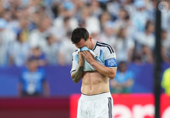 Lionel Messi viveu momentos difíceis durante a Copa do Mundo de 2026 em meio à preocupação com o estado de saúde do pai, Jorge Messi