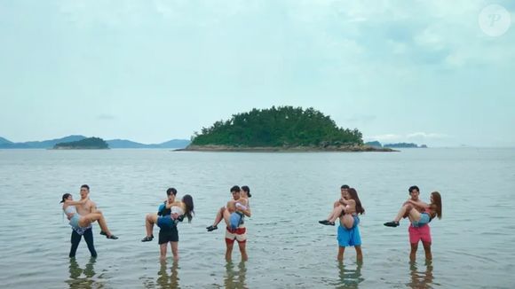 'Solteiros, Ilhados e Desesperados' estreou sua 4ª temporada recentemente está fazendo sucesso na web