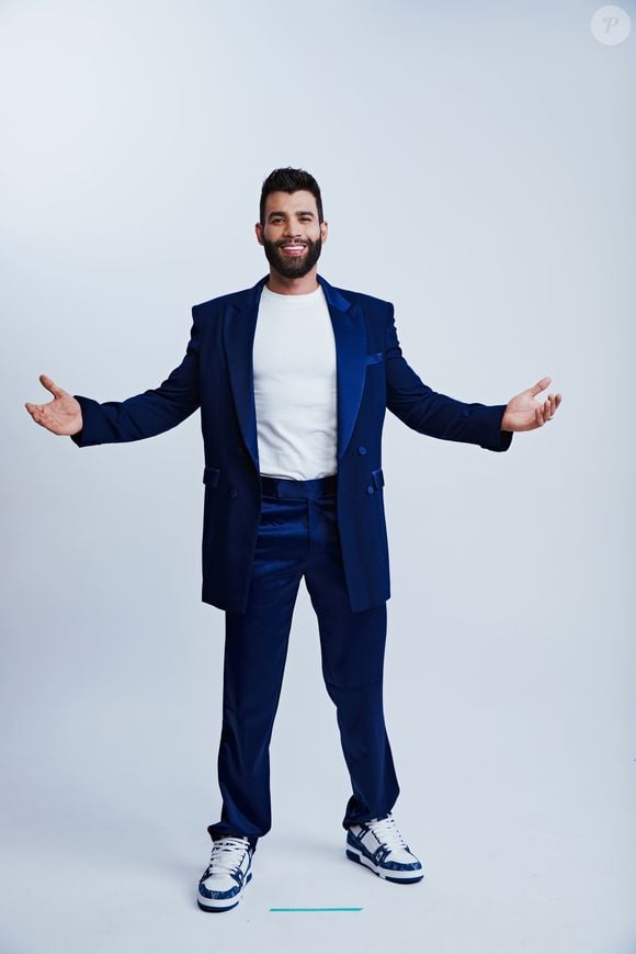 Gusttavo Lima lembrou já ter feito show tomando adrenalina nos dois braços