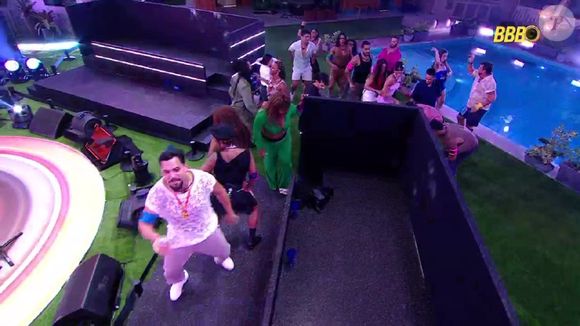 Brothers curtiram show sertanejo e participação gospel