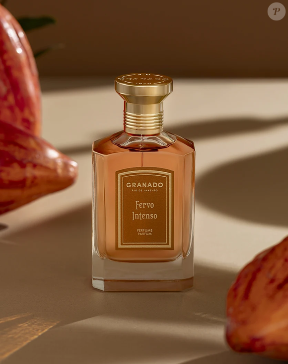 Perfume Fervo Intenso, da Granado, aposta em notas de cacau e cachaça para criar aroma envolvente e cheio de personalidade