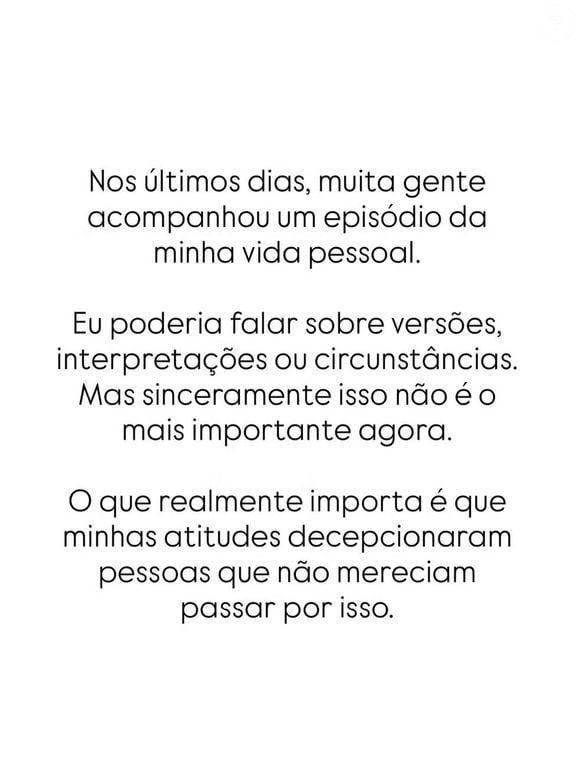 Arlindinho se pronunciou pela primeira vez após ser flagrado deixando uma casa de swing no Rio de Janeiro. Em desabafo, o cantor pediu desculpas públicas a Erika Januza, admitiu ter decepcionado a atriz e afirmou que está buscando amadurecimento. Confira o pronunciamento completo