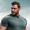 'Eu destruí meu corpo': aos 43 anos, Alan Ritchson, de 'Reacher', revela ter usado testosterona após ganhar 30 kg de músculos em 8 meses; entenda