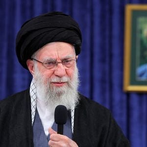 Já o primeiro ministro de Israel disse que "há muitos sinais" de que o líder supremo do Irã "não está mais entre nós"