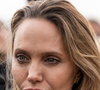 R$ 154 milhões, 6 filhos, 5 países e 'vida nômade': Angelina Jolie, aos 51 anos, vende mansão em Hollywood e revela destinos surpreendentes para nova fase