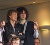 Mick Jagger foi ao jogo com o filho Lucas Jagger