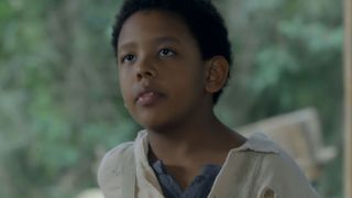 O destino de João Gabriel D'Aleluia, o Chico de 'Além do Tempo': aos 21 anos, ator quase abandonou a carreira e hoje acumula papéis na TV; saiba por onde anda