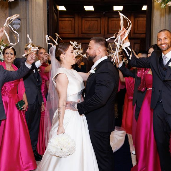 Casamento de Samara Pink e Thiago Stabile reuniu uma série de famosos em igreja de São Paulo