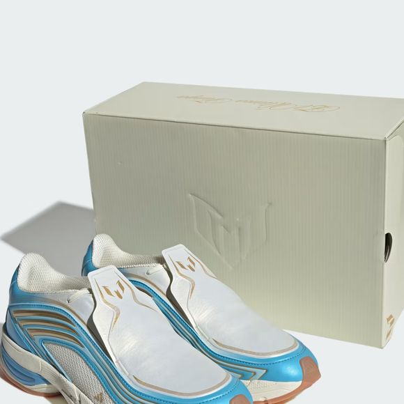 Apesar da grande procura, o Adistar Messi ainda não está disponível no site da Adidas Brasil. Atualmente, o modelo é vendido apenas em Portugal por 150 euros, valor equivalente a cerca de R$ 884,96 na cotação atual