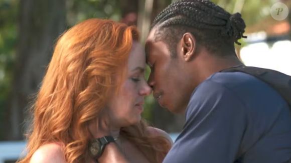 Na novela 'Vale Tudo', no capítulo de quarta-feira 3 de setembro de 2025, Aldeíde (Karine Teles) fica aflita quando André (Breno Ferreira) revela que irá assumir o namoro deles