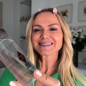 O segredo que as mulheres cheirosas guardam e querem que você nunca descubra: essas 5 misturinhas que exalam elegância