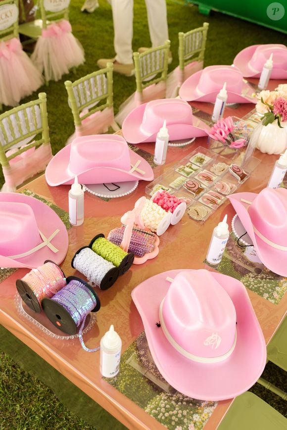 A identidade visual da festa de Vicky Justus também apareceu nas lembrancinhas distribuídas aos convidados da celebração
