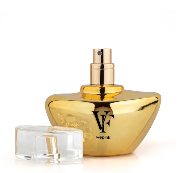 O desodorante colônia Golden, de Virginia Fonseca, é um bom contratipo do perfume Paradoxe (Prada).