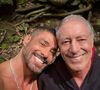 Em uma das fotos, Cauã Reymond apareceu ao lado do pai, José Marques, e encantou internautas