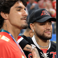 Racharam? Após Neymar chamar Richarlison de 'moleque', Gabriel Medina compartilha post que diz que jogador é 'aposentado' e apaga publicação, diz portal