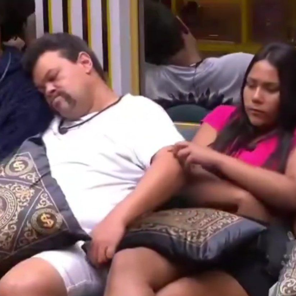 Equipe de Chaiany cobra posicionamento da TV Globo após momentos entre Babu Santana e a participante no ‘BBB 26’ repercutirem na internet