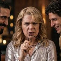 Outubro macabro para Pilar! Vilã de 'Quem Ama Cuida' fica fora de si e desmaia com Pedro vivo e o retorno nada esperado de Heitor