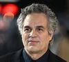 Ator Mark Ruffalo contou que um sonho o levou a investigar a própria saúde e descobrir uma massa do tamanho de uma bola de golfe atrás da orelha esquerda