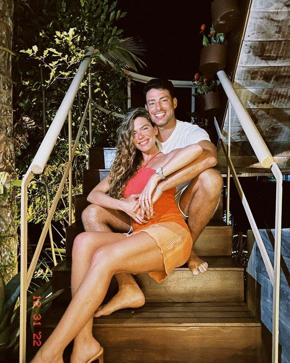 Mariana Goldfarb e Cauã Reymond se separaram em abril de 2023