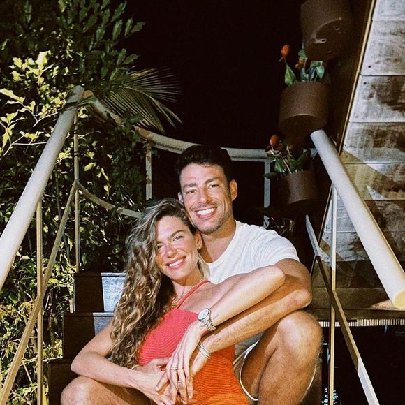 Mariana Goldfarb e Cauã Reymond se separaram em abril de 2023