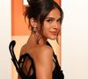 Beleza de Bruna Marquezine roubou a cena durante a festa da Magazine Vanity Fair.