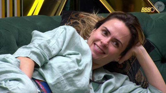 A dias da final, Ana Paula Renault conecta passado e presente em desabafo sobre sua jornada no reality