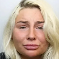 Modelo do OnlyFans afirmou que 'só queria assustar'o ex após o término - e então ele estava morto no chão da cozinha