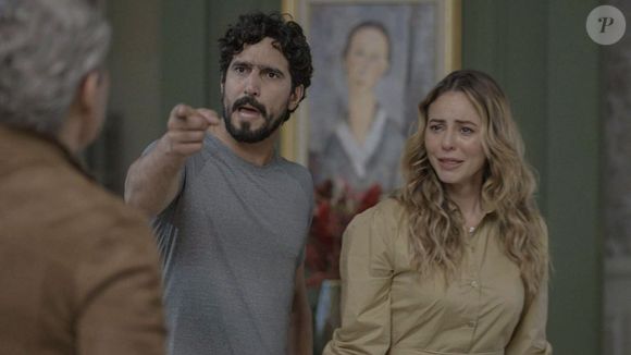 Na novela 'Vale Tudo', Heleninha ainda não se curou pela separação de Ivan