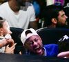 Neymar e Bruna Biancardi levam as filhas Mavie e Mel para apresentação privada de circo no litoral de São Paulo