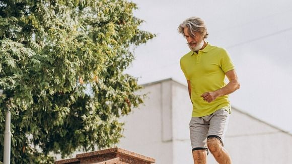 Os treinadores são unânimes: 'A partir dos 55 anos, é preciso caminhar todos os dias pelo menos 20 minutos, dar preferência às escadas, fazer alongamentos leves e exercitar o equilíbrio'