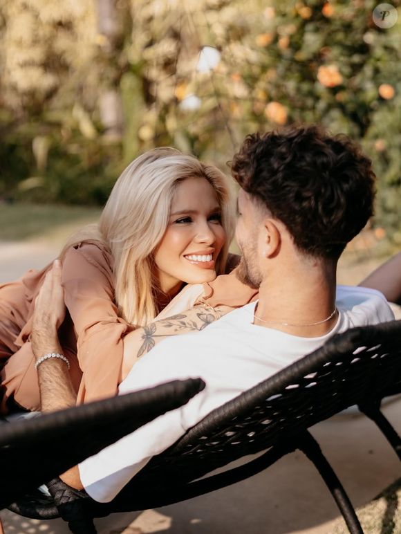 Léo Pereira e Karoline Lima se separaram em meio a rumor de traição do jogador do Flamengo
