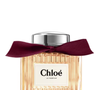 Chloé Le Parfum (Chloé) traz uma releitura sofisticada da assinatura da marca ao combinar flores luminosas com uma base quente de baunilha. Disponível na Sephora, é a escolha perfeita para quem busca elegância sem exageros