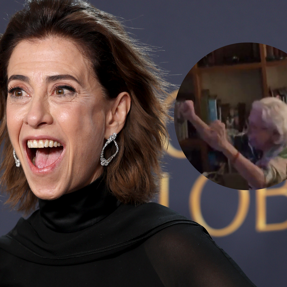 A reação de Fernanda Montenegro ao ver a filha, Fernanda Torres, vencer o Globo de Ouro é de arrepiar!