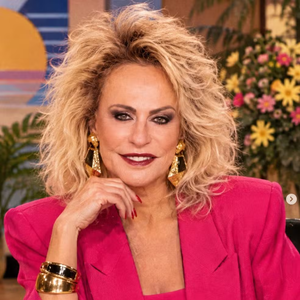 Ana Maria Braga aderiu à trend dos anos 80 com IA: veja como criar sua própria foto com a estética da década