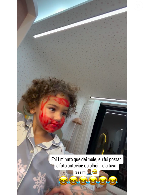 "Olha como ela me deixou e olha como ela está. Foi um minuto que dei mole. Eu fui postar a foto anterior e olhei… ela estava assim", brincou Neymar
