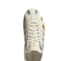 O novo Adidas Tokyo Crew White Floral Embroidery combina tradição e modernidade em um único modelo, apostando em detalhes florais que elevam as produções com vestidos, saias e jeans