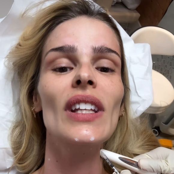 De sereia a faraônica: modelo investe em técnica estética inspirada na realeza egípcia