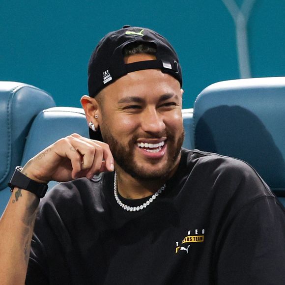 Neymar procura mansão em Morro de Santa Terezinha, Santos: opões chegam até R$ 35 milhões