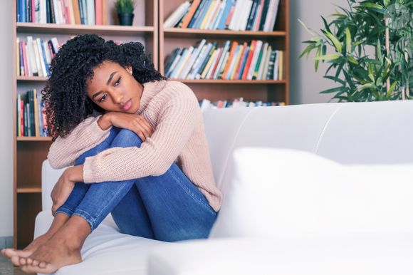 Pessoas solitárias normalmente são pessoas que gostam de ajudar os outros, mas têm dificuldades em falar sobre a própria vida