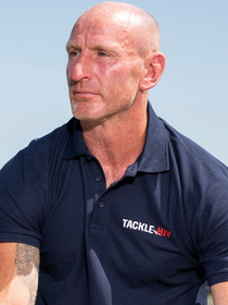 Entrevista | 'Estigma nasce da falta de informação': aos 52 anos, lenda do rugby que vive com HIV, Gareth Thomas faz alerta sobre tabus do diagnóstico após pesquisa inédita no Brasil