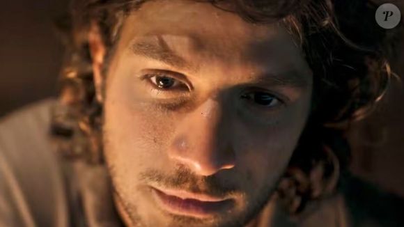 Mavi (Chay Suede) vai se entregar à polícia em Mania de Você