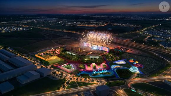 Shakira ganhou um estádio construído especialmente para seus shows na Espanha. Com capacidade para 55 mil pessoas, a arena integra uma cidade temporária de 30 hectares, com museu, biblioteca e gastronomia