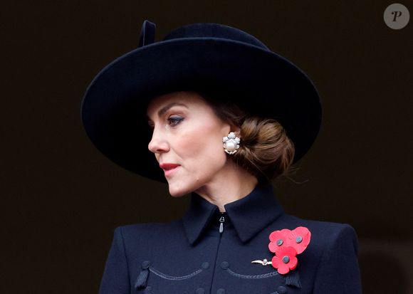 Com total compostura, ela encontrou a solução de uma forma simples, porém impressionante