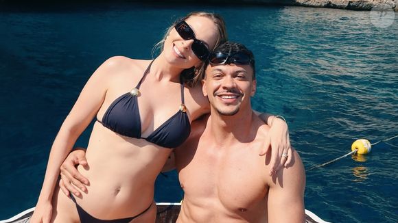 Em uma sequência de fotos marcadas por sorrisos e clima familiar, a influenciadora compartilhou momentos da virada, mas um detalhe não passou despercebido pelos seguidores: a ausência do marido, Júlio Cocielo.