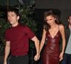 Depois de sentir o novo Prada Paradigme, ficou fácil entender a conexão de Zendaya e Tom Holland: a fragrância mistura sensualidade discreta, elegância moderna e aquele luxo silencioso digno de Hollywood