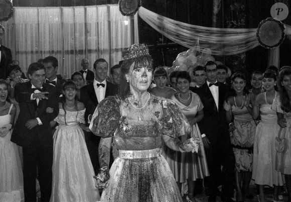 Globo cortou de 500 para 15 figurantes em gravação da novela 'Rainha da Sucata'