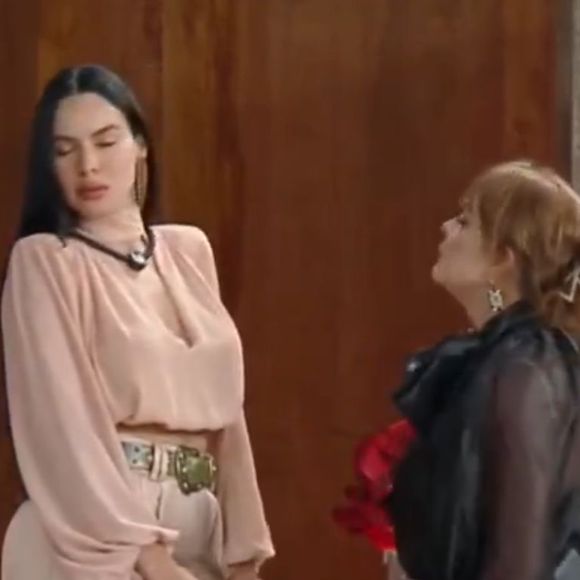Gaby Spanic e Tamires são aliadas no jogo, mas a atriz quis mostrar para a amiga que ela precisa se defender